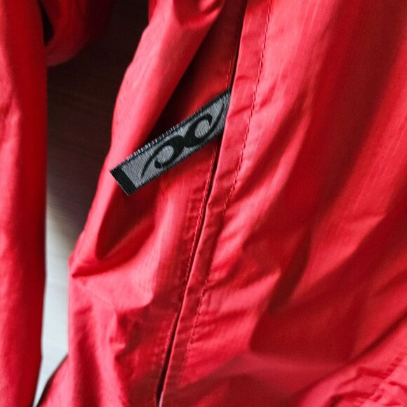 Marmot PreCip Womens Red Hooded Rain Jacket Windbreaker Gorpcore Light Size M - Picture 4 of 16